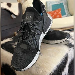 Women’s Adidas Boost shoes, size 9